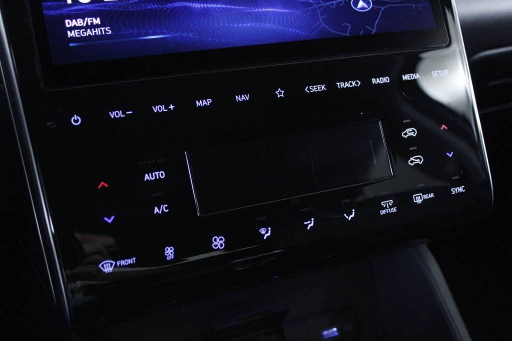 hyundai-tucson-2024-diesel-1598cc