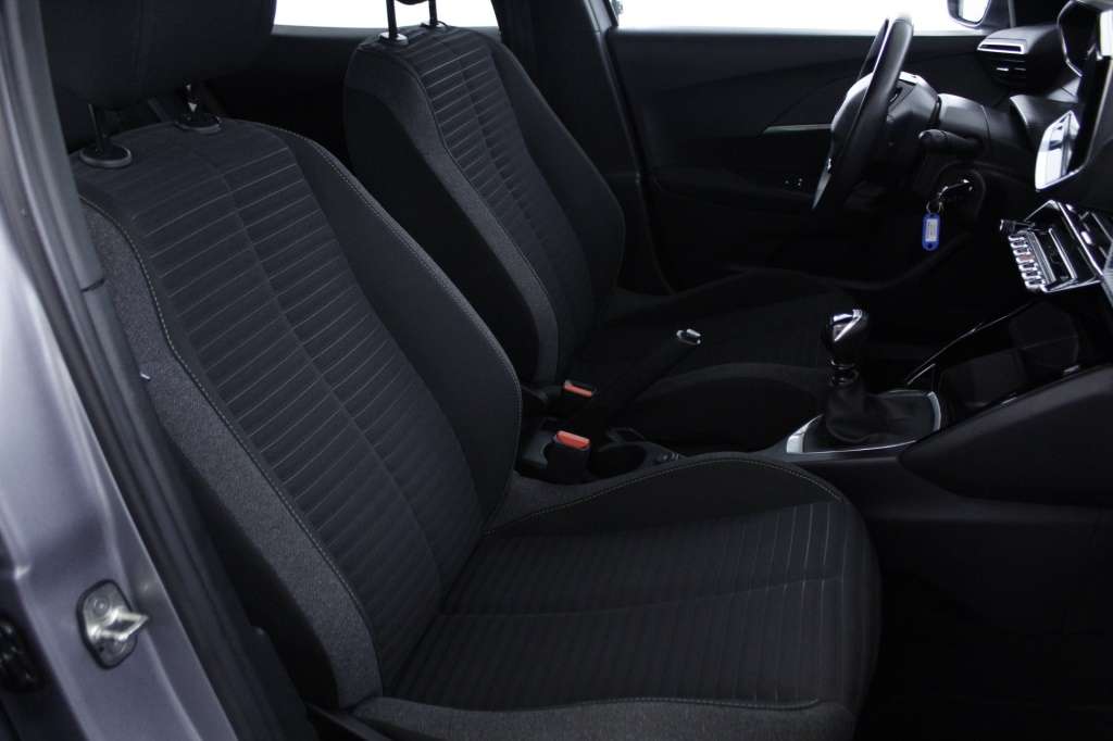 peugeot-2008-2024-gasolina-1199cc