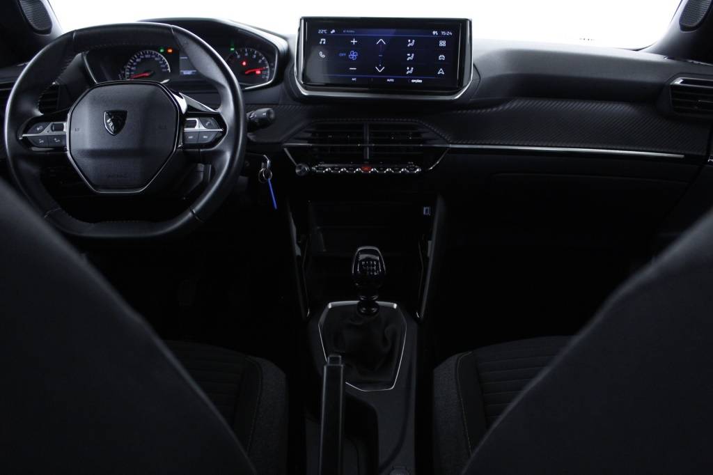 peugeot-2008-2024-gasolina-1199cc