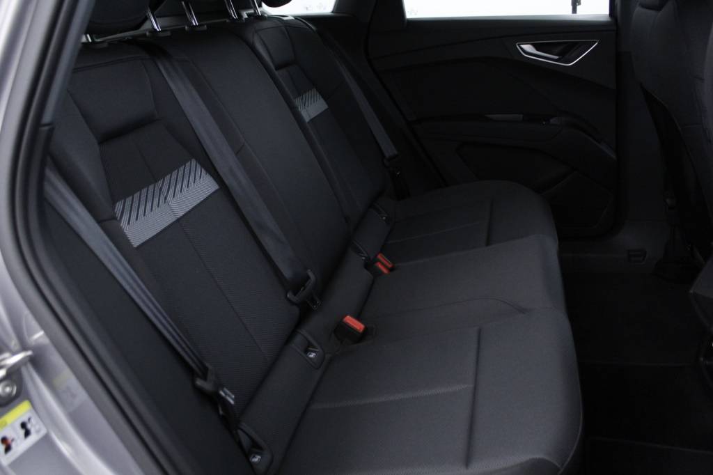 audi-q4-e-tron-2025-eletrico-400cc
