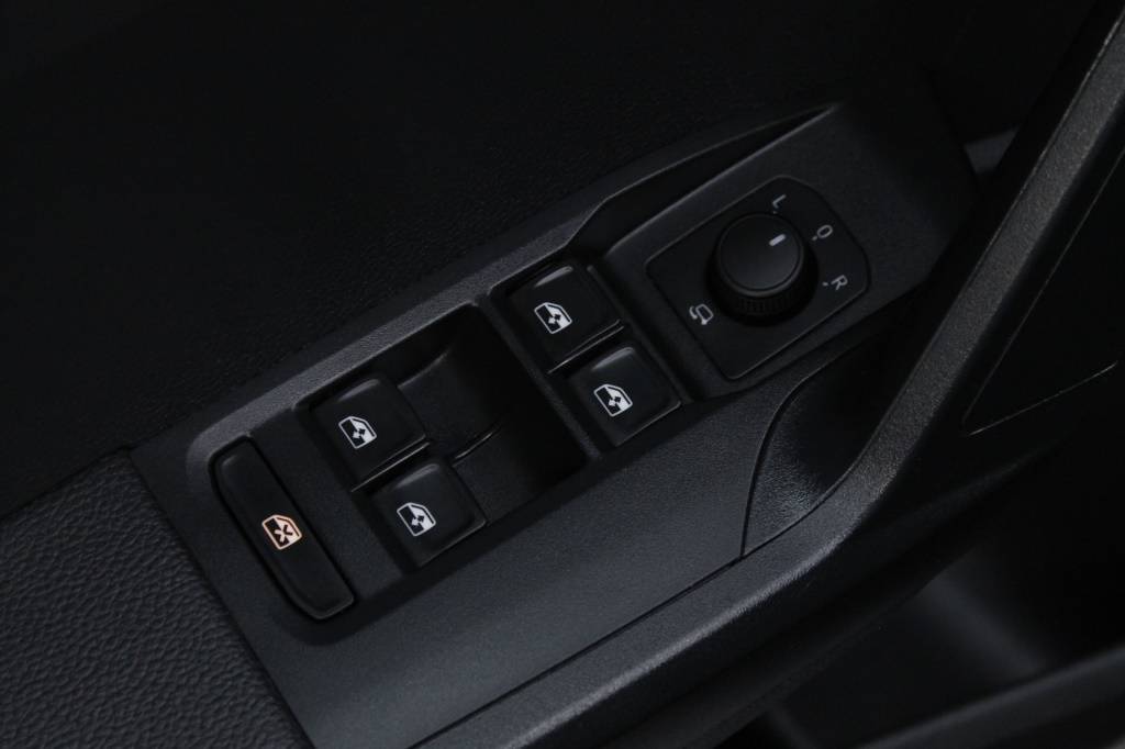 seat-ibiza-2025-gasolina-999cc