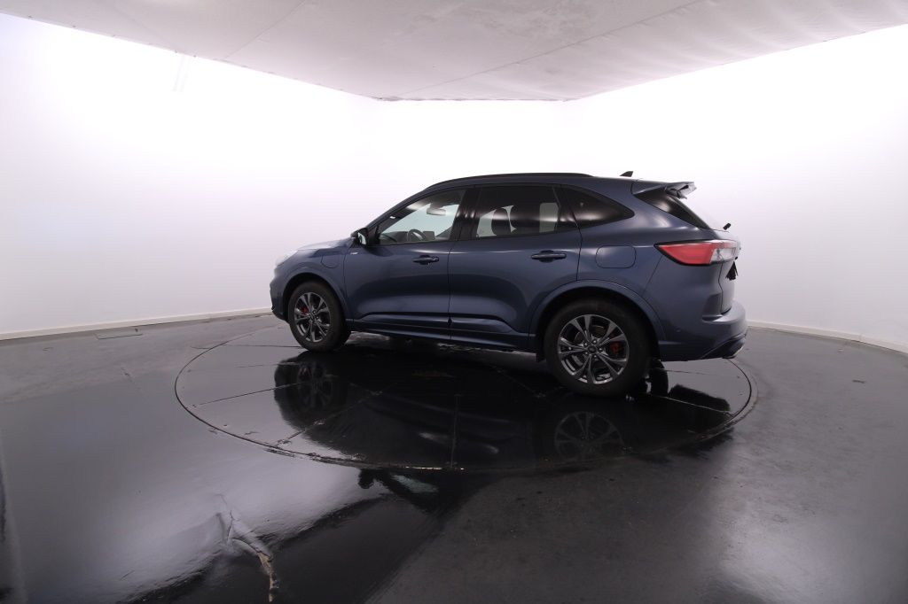 ford-kuga-2022-hibrido-2488cc