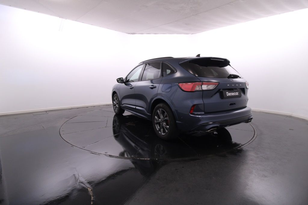 ford-kuga-2022-hibrido-2488cc