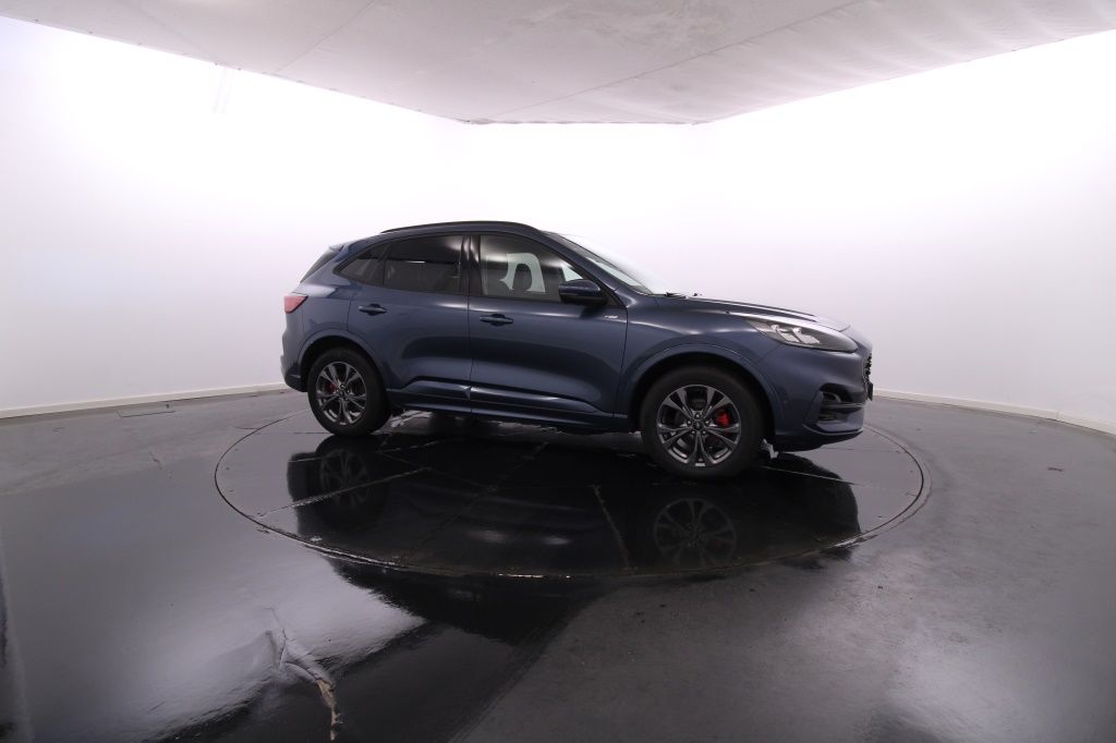 ford-kuga-2022-hibrido-2488cc