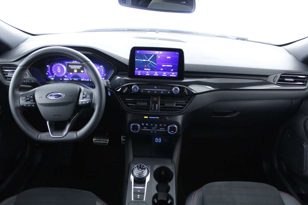 ford-kuga-2022-hibrido-2488cc
