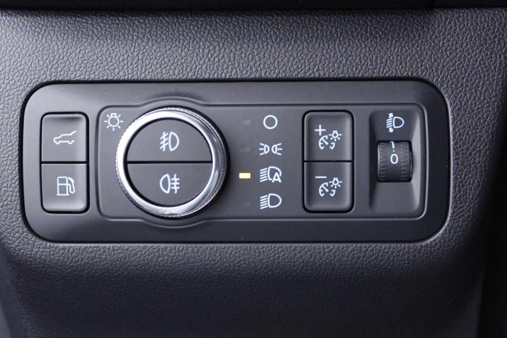 ford-kuga-2022-hibrido-2488cc