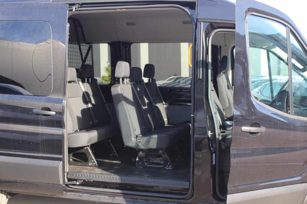 ford-transit-2024-diesel-1995cc