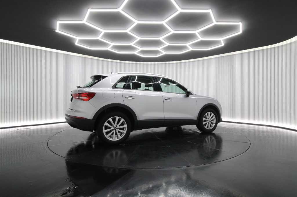 audi-q3-2022-hibrido-1395cc
