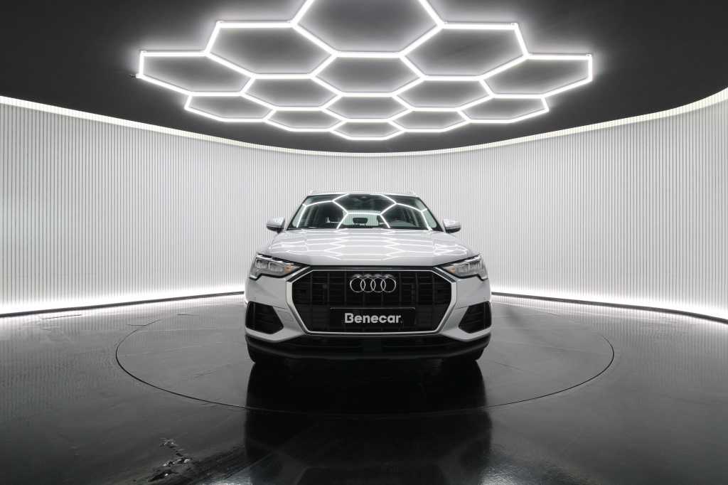 audi-q3-2022-hibrido-1395cc