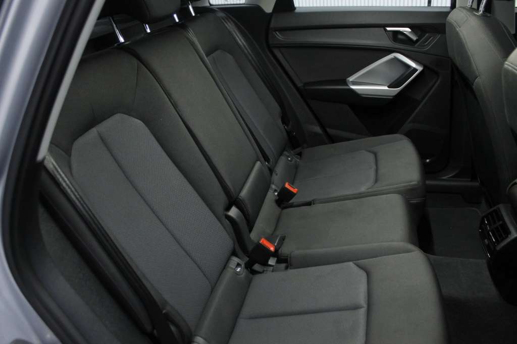audi-q3-2022-hibrido-1395cc