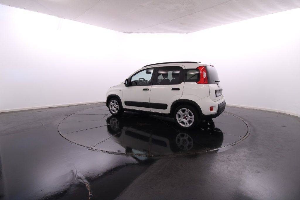 fiat-panda-2023-hibrido-999cc