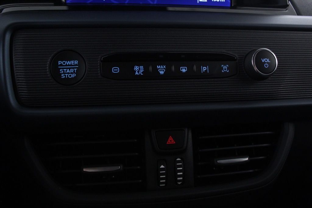 ford-tourneo-2024-gasolina-999cc