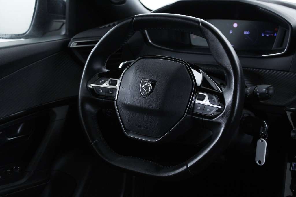 peugeot-2008-2024-gasolina-1199cc