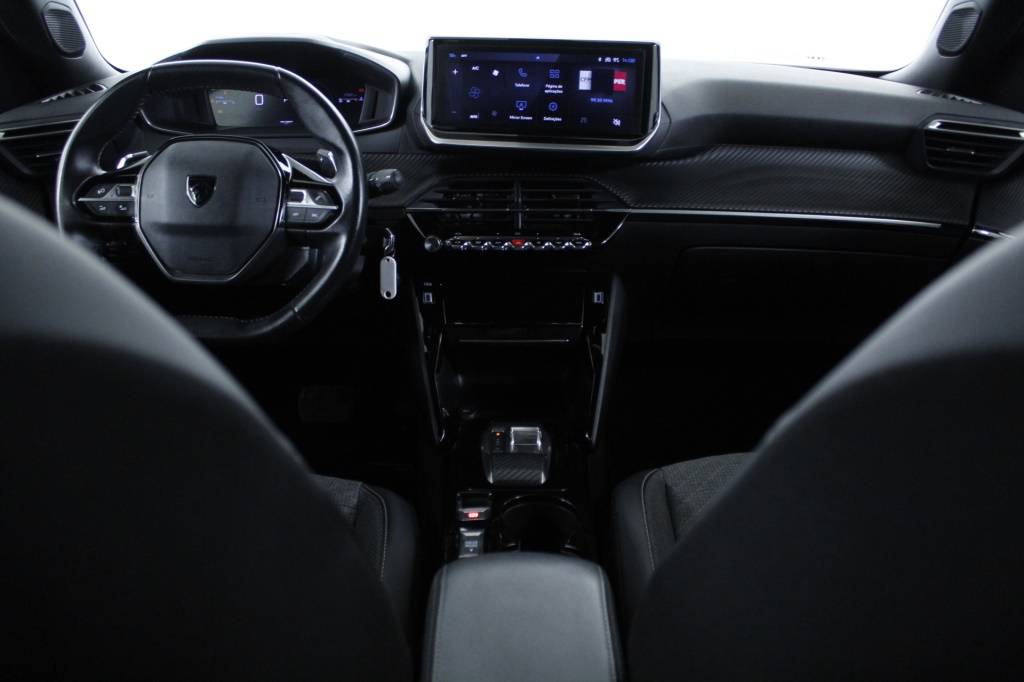 peugeot-2008-2024-gasolina-1199cc