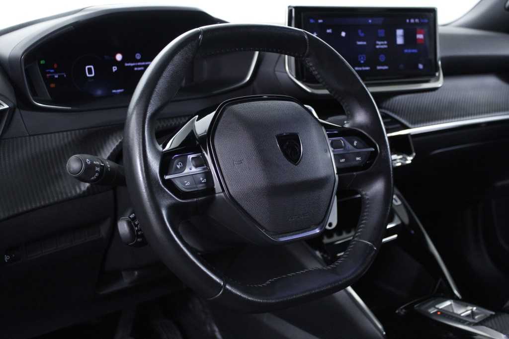 peugeot-2008-2024-gasolina-1199cc