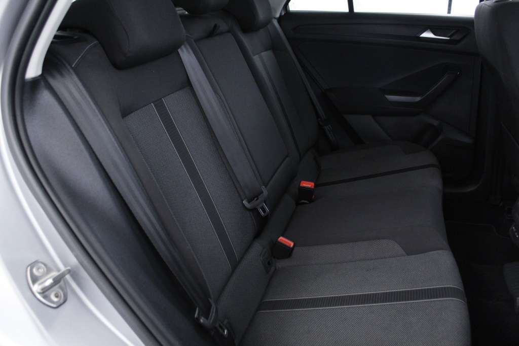 volkswagen-t-roc-2024-gasolina-999cc
