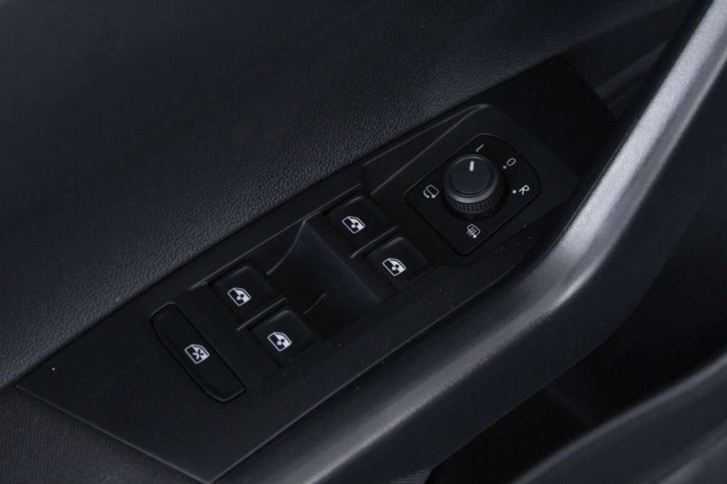 volkswagen-taigo-2024-gasolina-999cc