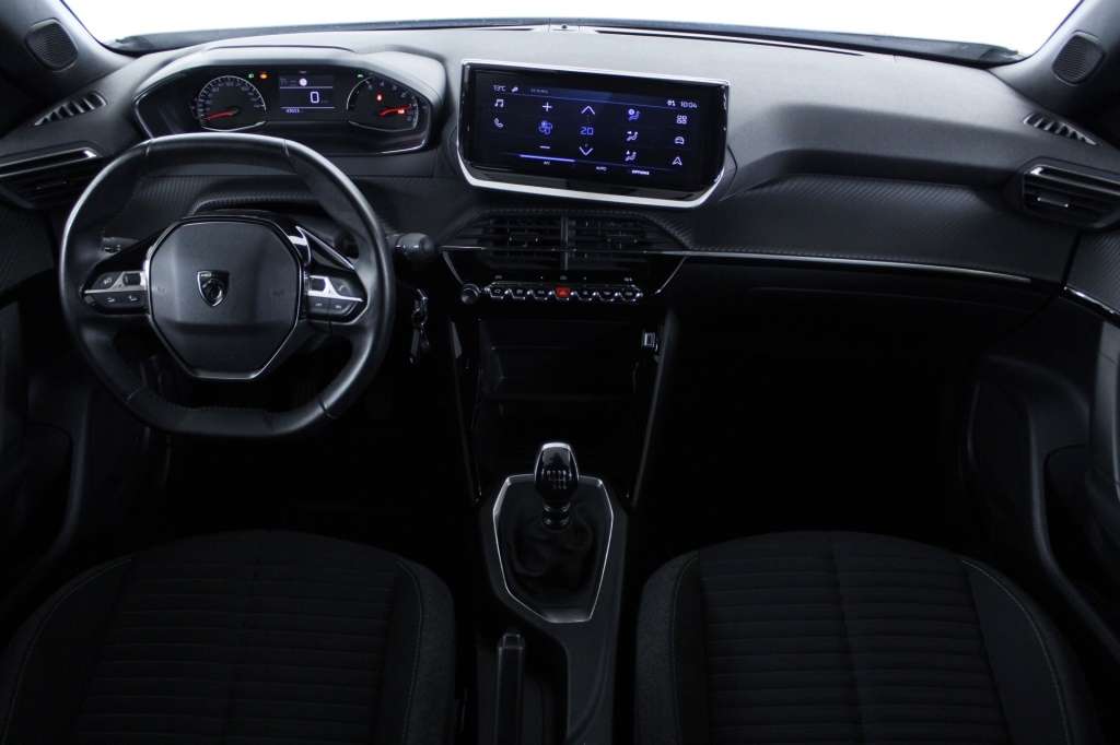peugeot-2008-2024-gasolina-1199cc