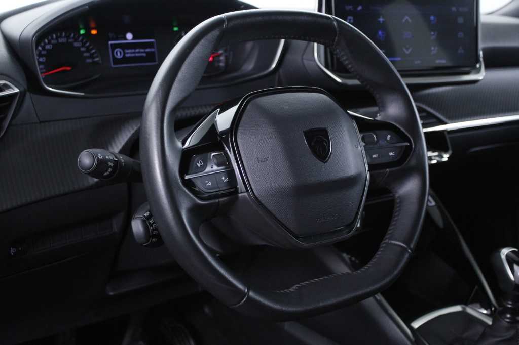 peugeot-2008-2024-gasolina-1199cc