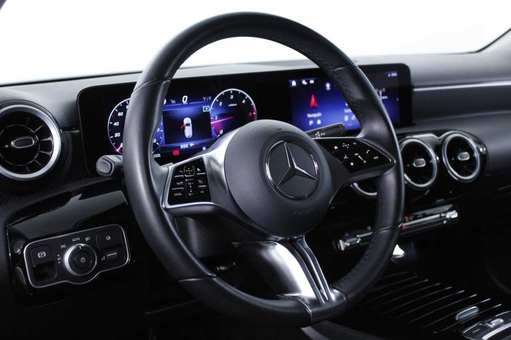 mercedes-benz-classe-a-2024-diesel-1950cc