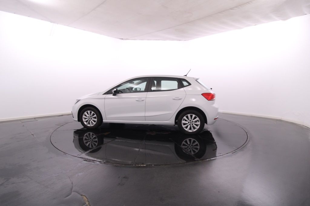 seat-ibiza-2024-gasolina-999cc