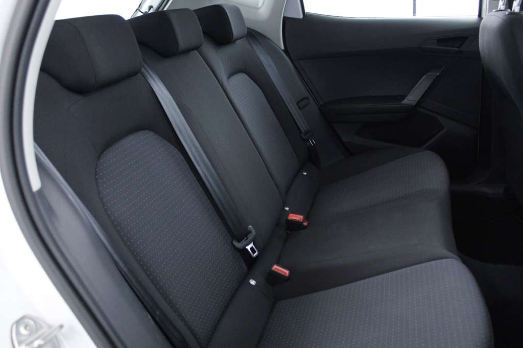 seat-ibiza-2024-gasolina-999cc