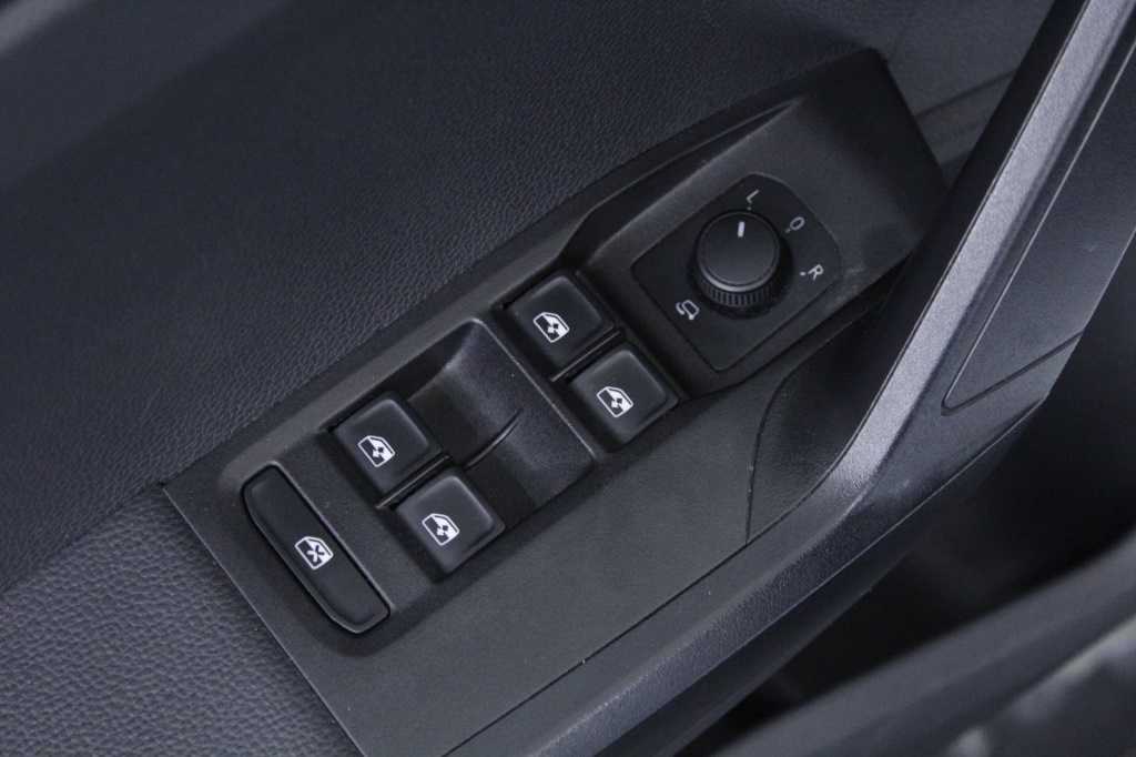 seat-ibiza-2024-gasolina-999cc