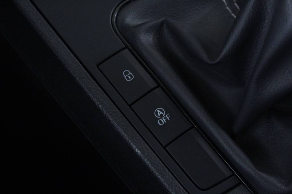seat-ibiza-2024-gasolina-999cc