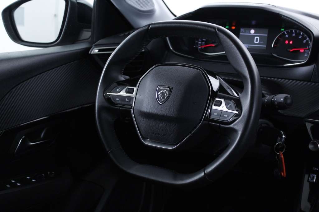 peugeot-208-2024-gasolina-1199cc
