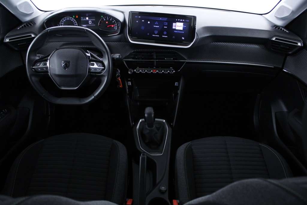 peugeot-208-2024-gasolina-1199cc