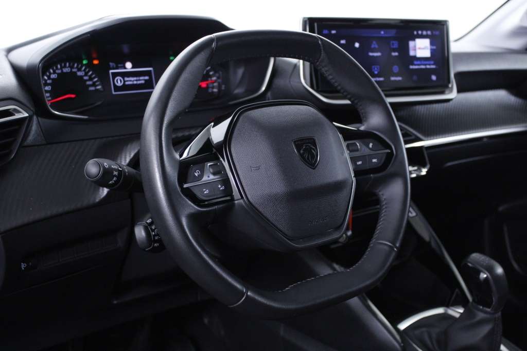 peugeot-208-2024-gasolina-1199cc