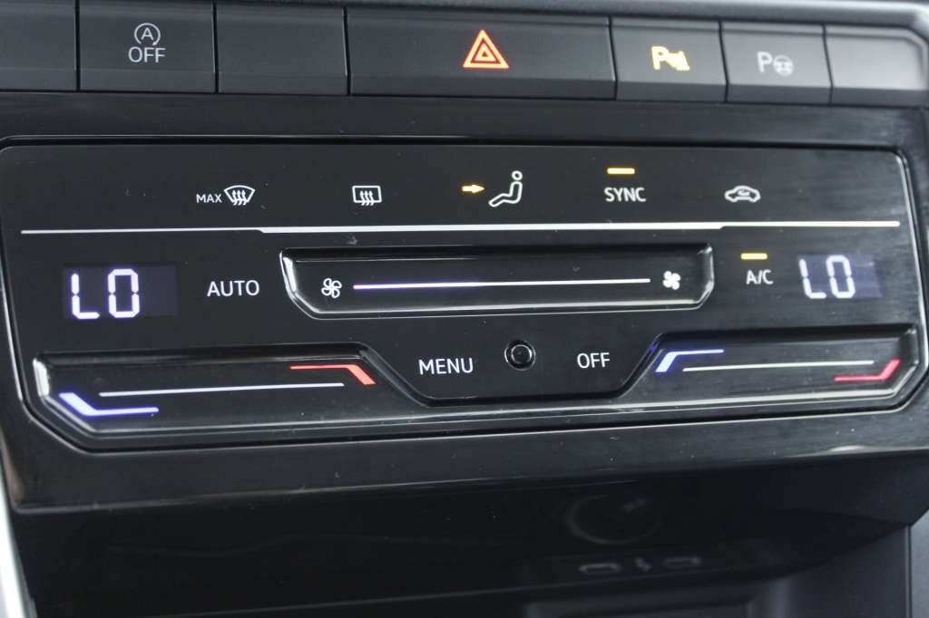 volkswagen-t-roc-2024-gasolina-999cc