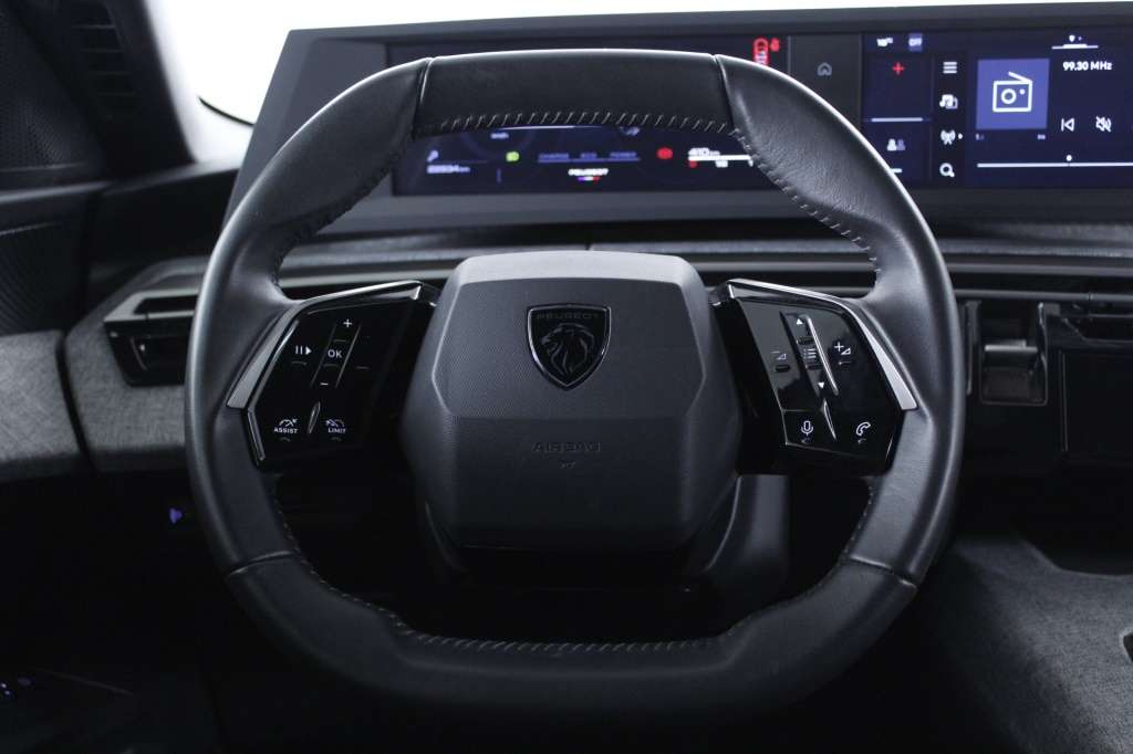 peugeot-5008-2025-hibrido-1199cc