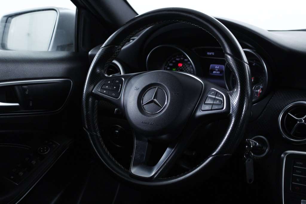 mercedes-benz-classe-a-2018-diesel-2143cc