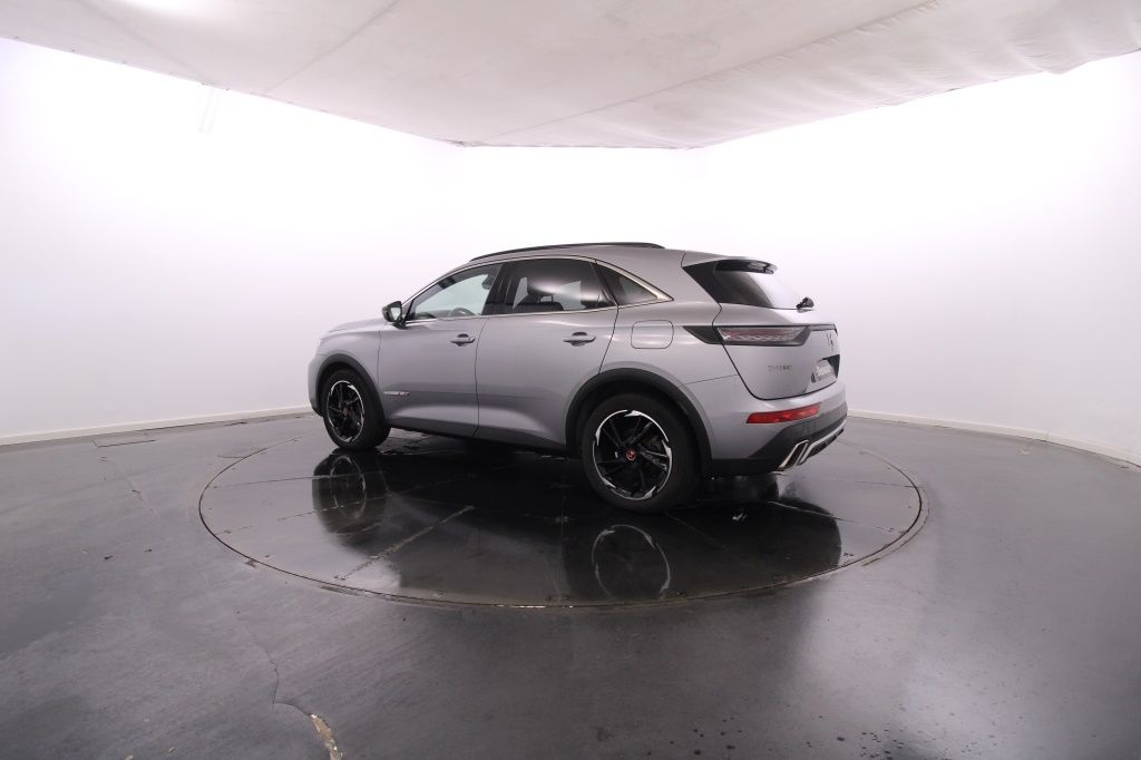 ds-ds-7-crossback-2022-hibrido-1598cc