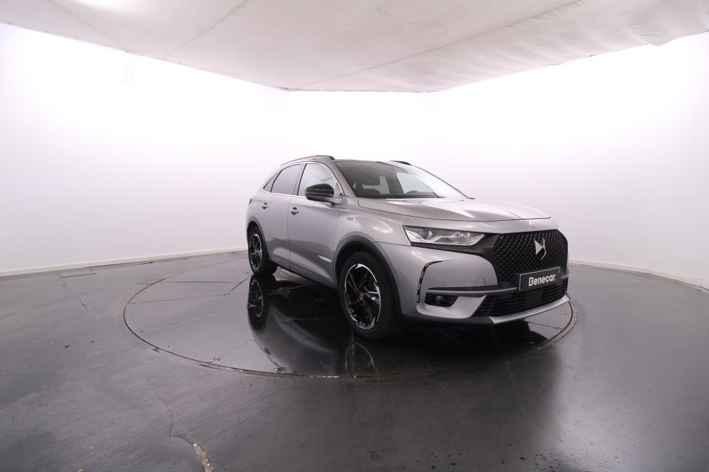 ds-ds-7-crossback-2022-hibrido-1598cc