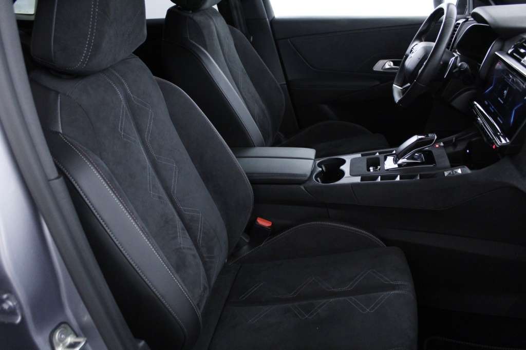 ds-ds-7-crossback-2022-hibrido-1598cc