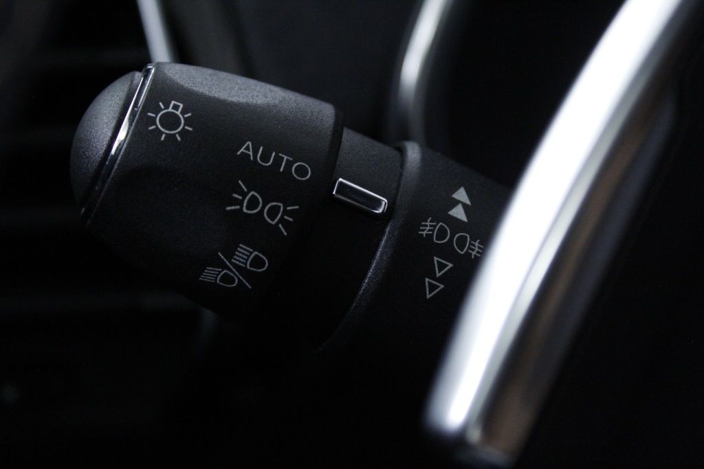 ds-ds-7-crossback-2022-hibrido-1598cc