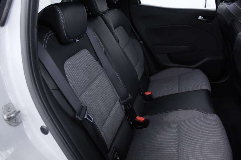 renault-clio-2024-gasolina-999cc