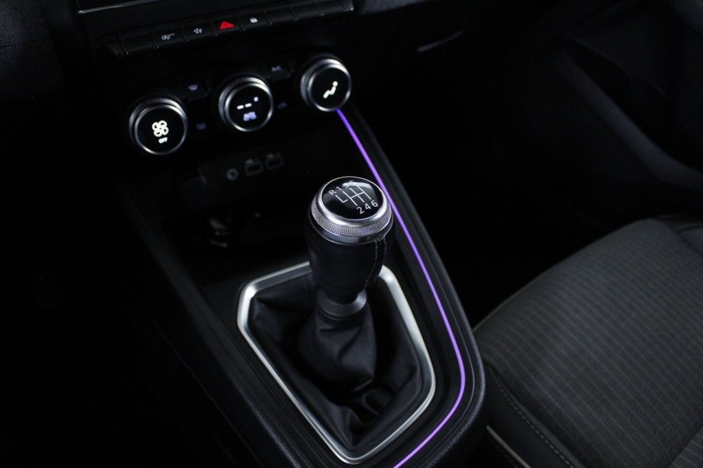 renault-clio-2024-gasolina-999cc