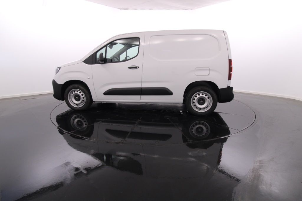 opel-combo-2024-diesel-1499cc