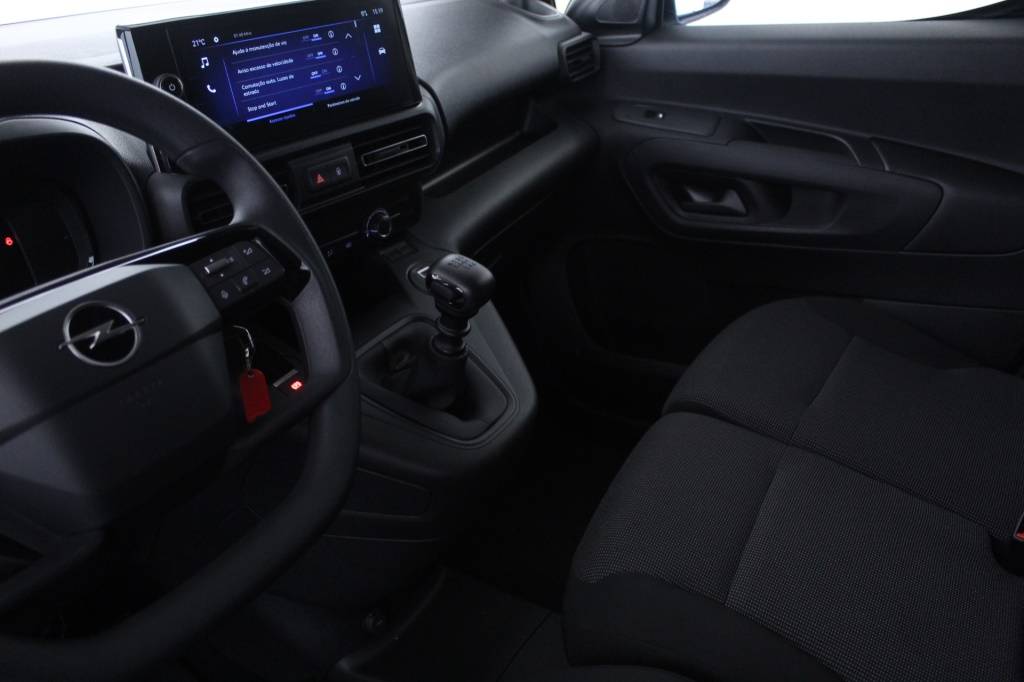 opel-combo-2024-diesel-1499cc