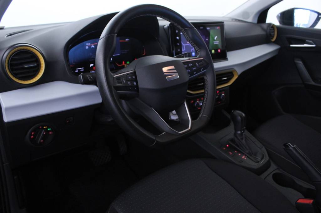 seat-ibiza-2023-gasolina-999cc
