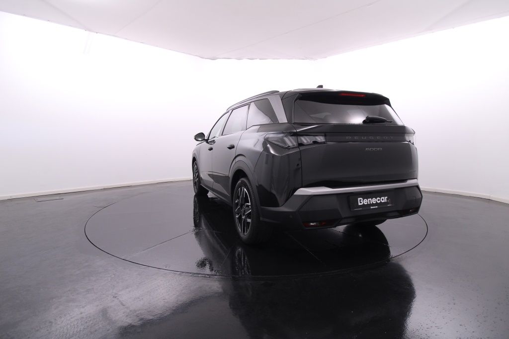 peugeot-5008-2024-hibrido-1199cc
