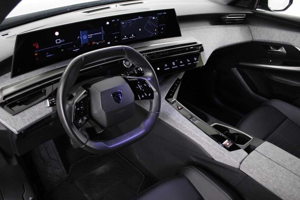 peugeot-5008-2024-hibrido-1199cc