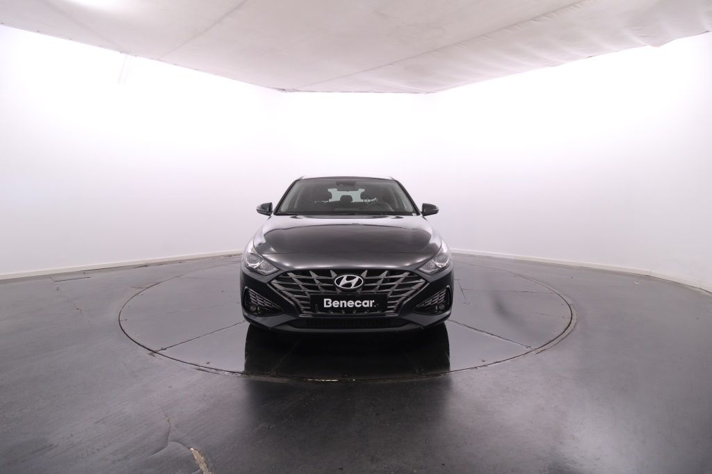 hyundai-i30-2023-gasolina-998cc