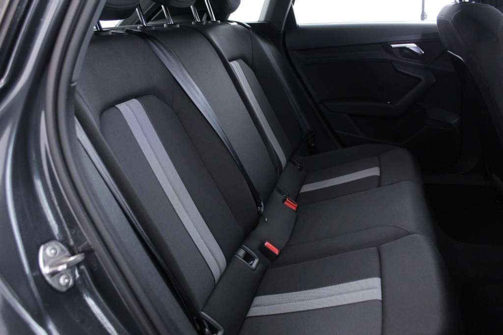 audi-a3-sportback-2022-hibrido-1395cc