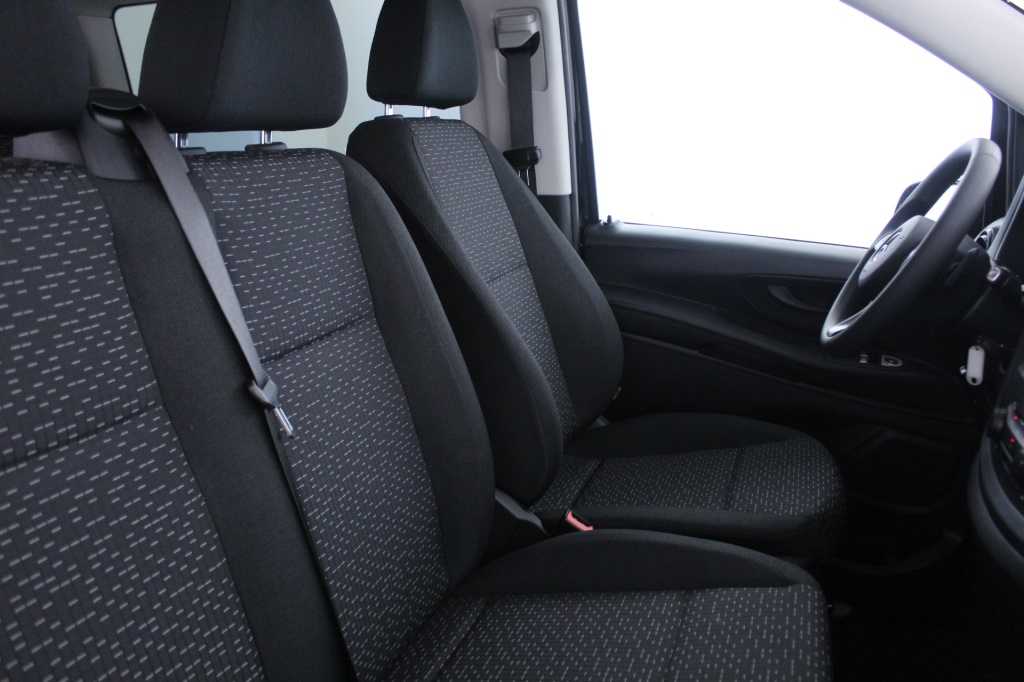 mercedes-benz-vito-2023-diesel-1950cc