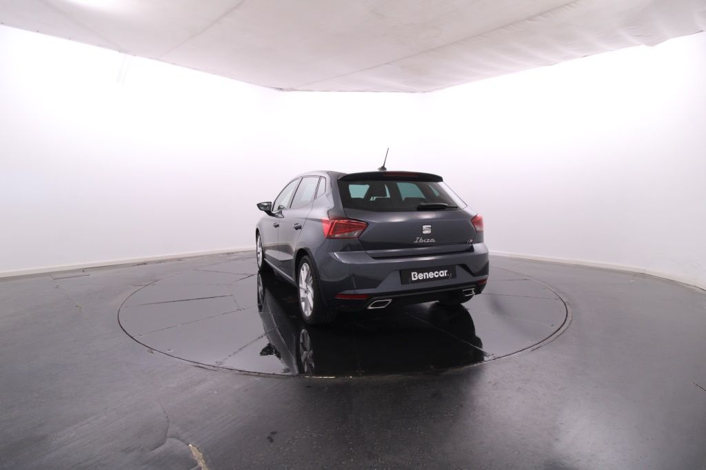 seat-ibiza-2024-gasolina-999cc
