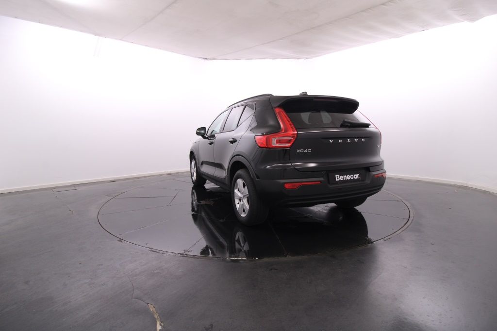 volvo-xc40-2022-gasolina-1477cc